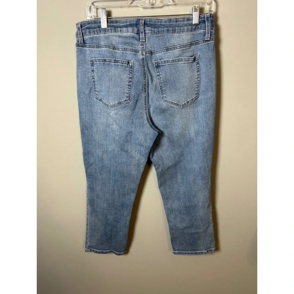 New Direction ND Womens Size 12 Light Wash Denim Capri Jeans Cropped Pants
